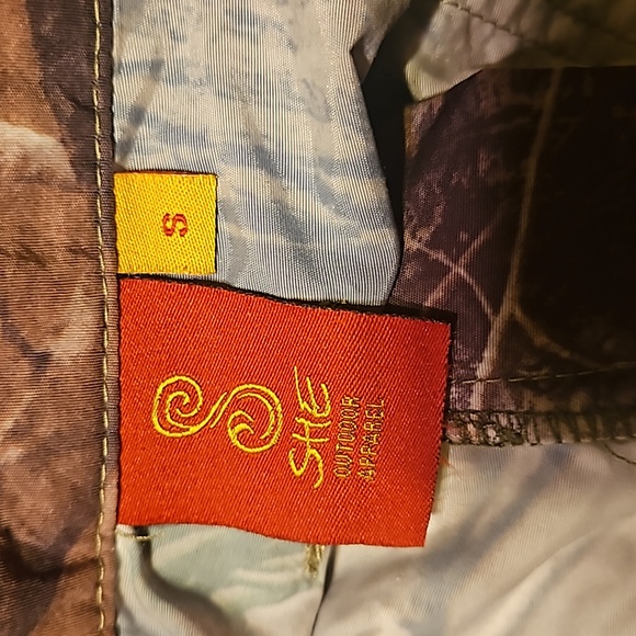 SHE Realtree Outdoor Apparel Pants/Shorts Size S - Picture 11 of 15